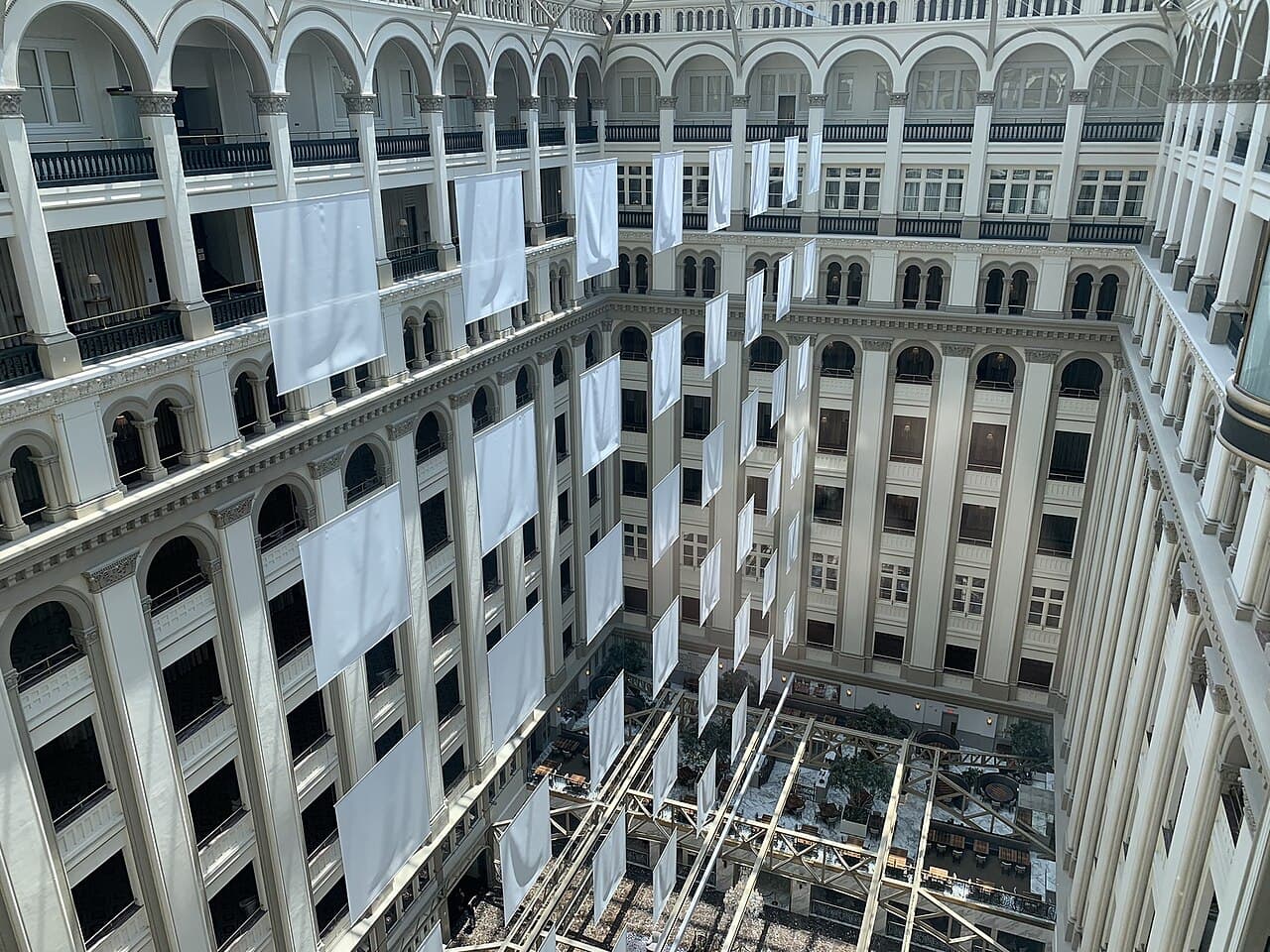 Гараж-склад 60 м² с ямой, продажа