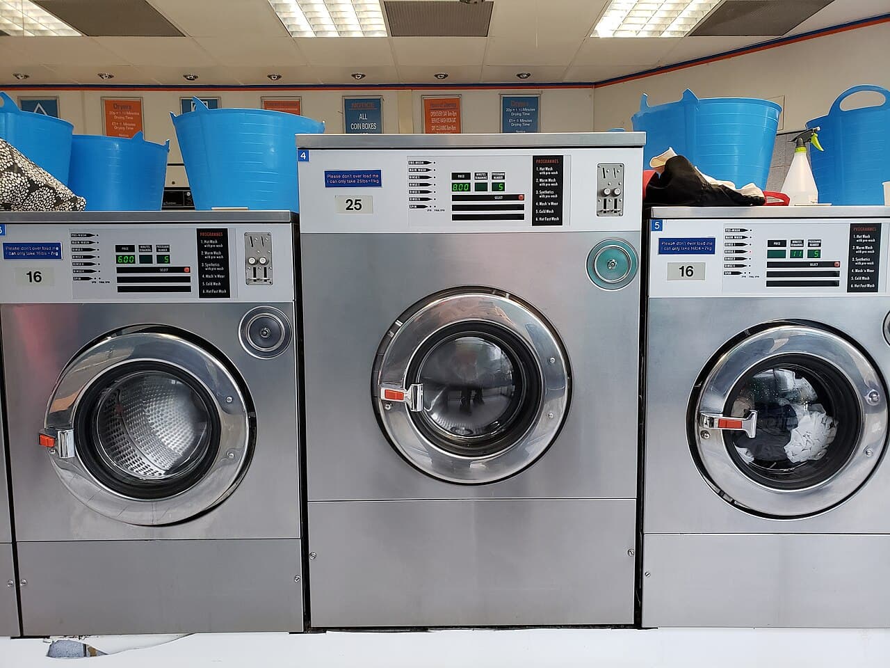 Пральна LG 8 кг з парою, як нова — 2