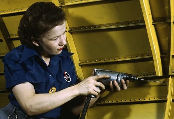 Перфоратор DeWalt SDS-plus, майже новий — 2