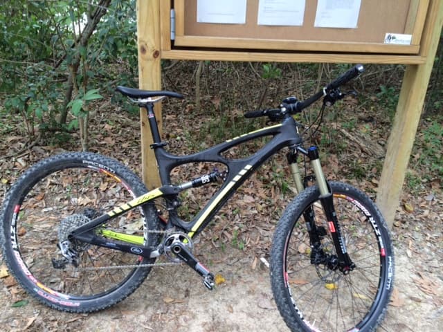 Шоссейный велосипед Trek Domane AL 2 — 2